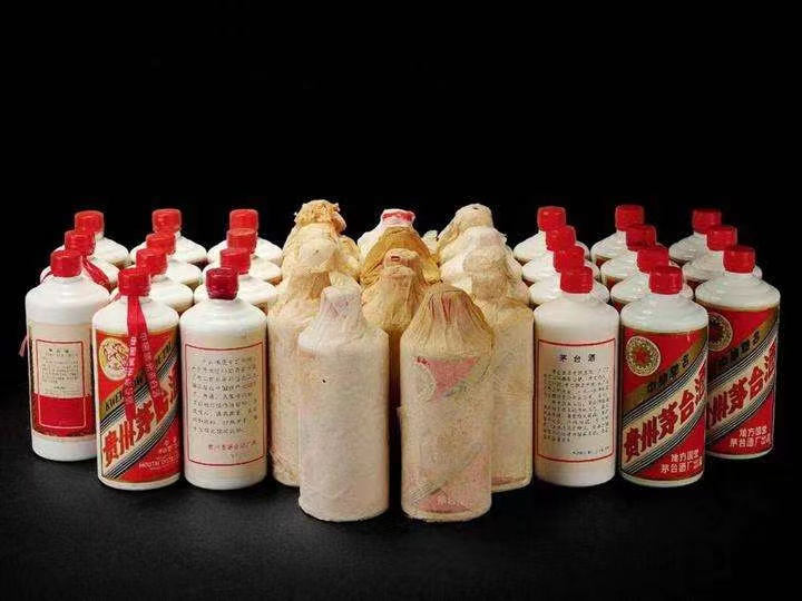 兰洋镇日照岚山回收酒价格哪里回收(附近上门回收茅台酒）?